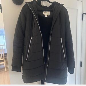 Back puffer coat